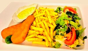 Gruzdintos bulvytės su jūros lydekos file, padažu ir daržovėmis